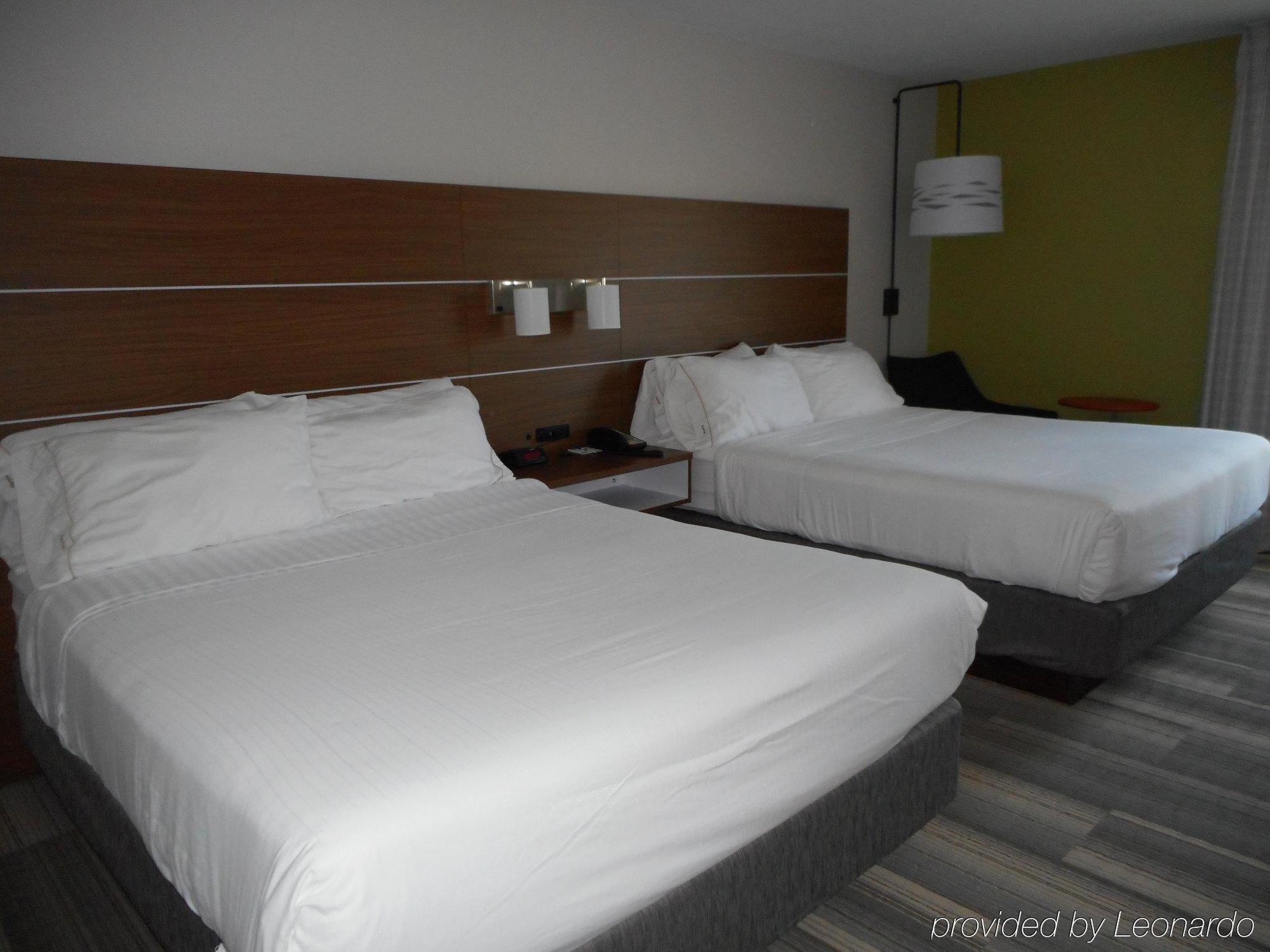 Holiday Inn Express Fairfield By Ihg Eksteriør bilde